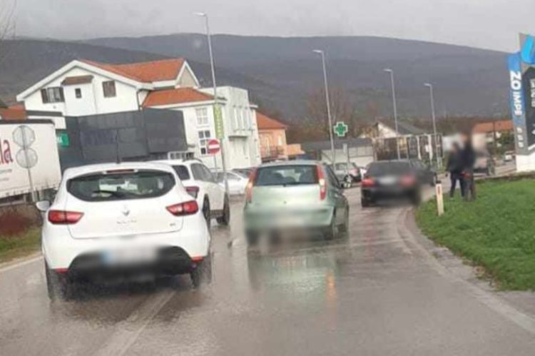 Prometna nezgoda u Širokom Brijegu: Sudar dva vozila u Knešpolju