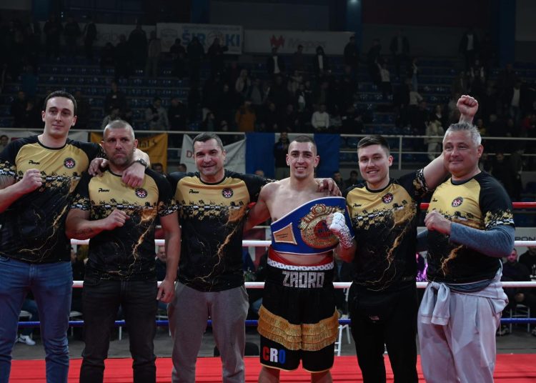 Širokobriješki borci slavili u boksačkom spektaklu na Pecari, Zadro obranio titulu