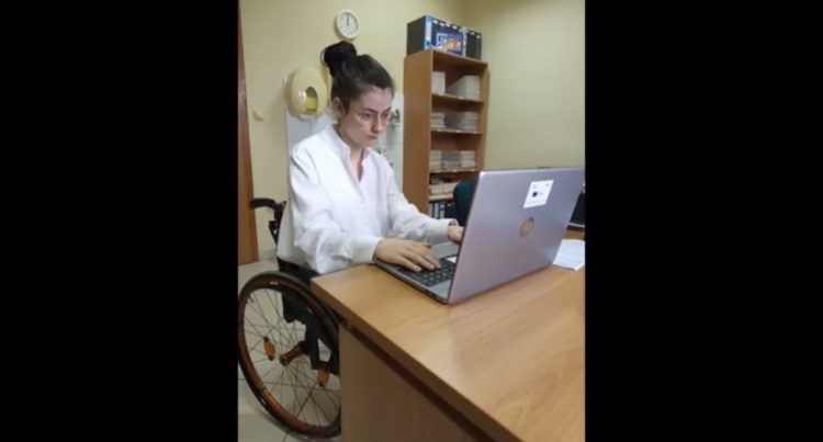 Priča o djevojci iz Širokog Brijega: Snaga, izazovi i svakodnevica života s invaliditetom