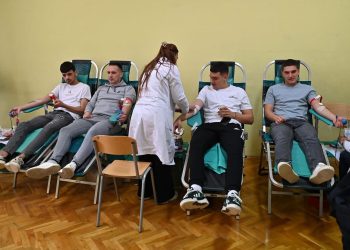 Učenici i djelatnici Srednje škole Antuna Branka Šimića u Grudama darovali 30 doza krvi