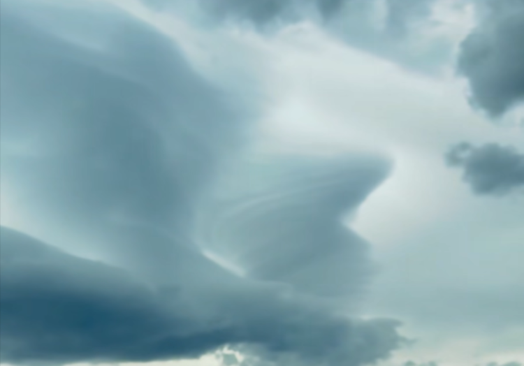 (VIDEO) Jeste primjetili atmosferski fenomen danas iznad Širokog Brijega?