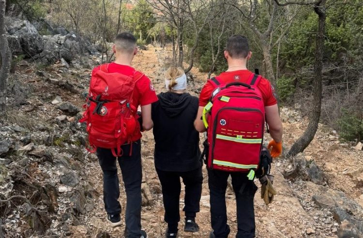 Intervencija HGSS-a u Međugorju: Na Križevcu spašena hodočasnica iz Italije