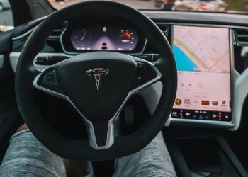 Platio Teslu 120.000 eura: Vrijednost ga šokirala nakon 2 godine