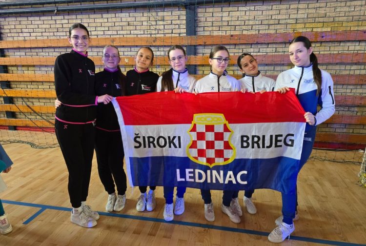 Plesačice iz Širokog Brijega i ledinca osvojile tri medalja na natjecanju u Mostaru