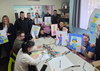 Policijski službenici MUP-a ŽZH posjetili ‘Kutak sreće’ u Širokom Brijegu