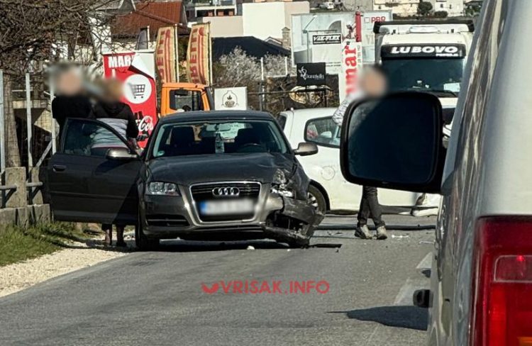 Prometna nezgoda u Širokom Brijegu, sudjelovala dva vozila