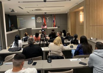 U Širokom Brijegu održana javna tribina na temu „Održivi gospodarski razvoj ŽZH“