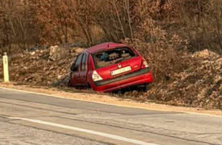 Vozilo sletjelo u Posušju, vozač završio u SKB Mostar