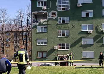 BiH: Od siline eksplozije plinske boce izbijeni zidovi s obiju strana zgrade