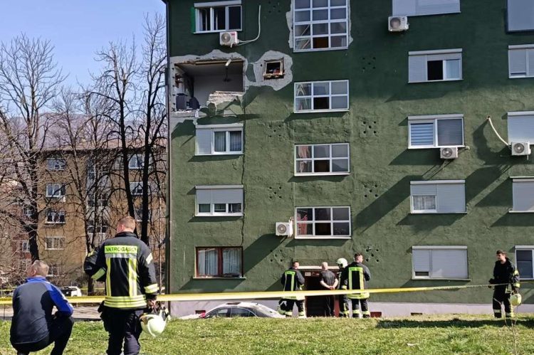 BiH: Od siline eksplozije plinske boce izbijeni zidovi s obiju strana zgrade