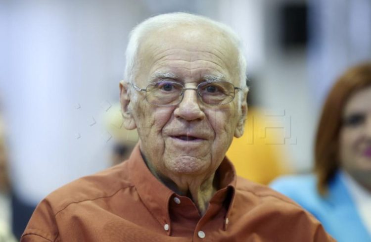 Boži Biškupiću dodijeljen počasni doktorat Sveučilišta u Mostaru