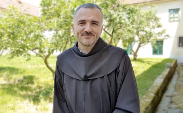 Fra Josip Vlašić ponovno u Širokom Brijegu: Gost na predavanju za mlade