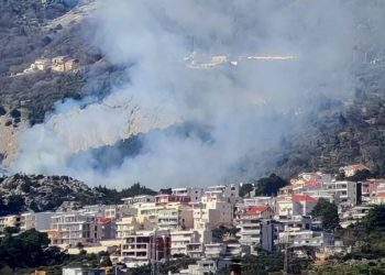 (VIDEO) Požar na Velikom brdu iznad Makarske stavljen pod kontrolu
