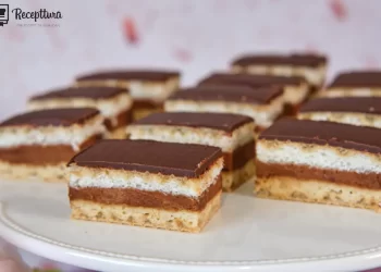 Brzi kolač s oblatnama za svaku prigodu