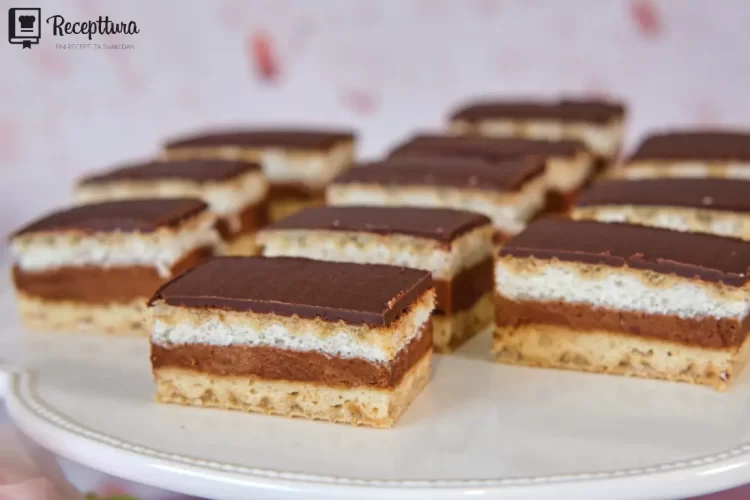 Brzi kolač s oblatnama za svaku prigodu