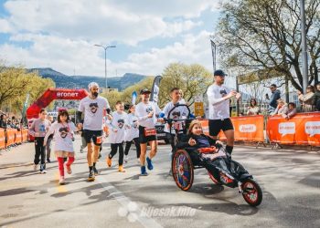 Šimun Petar ispisao povijest u Mostaru: Dječak iz autističnog spektra poslao snažnu poruku inkluzije