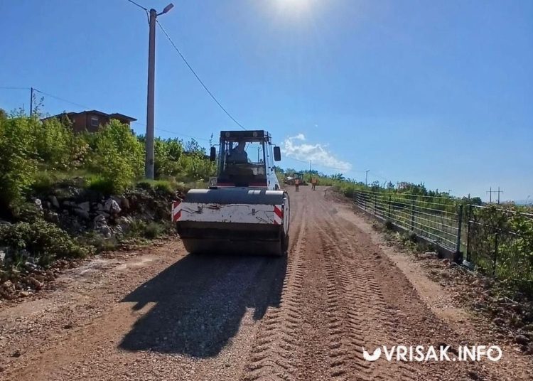 Široki Brijeg: Novo naselje u Dobriču dobilo asfalt