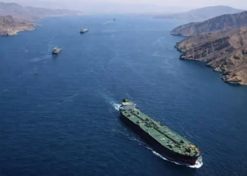 Iran uvodi sigurnosne takse za prolazak kroz Hormuški tjesnac