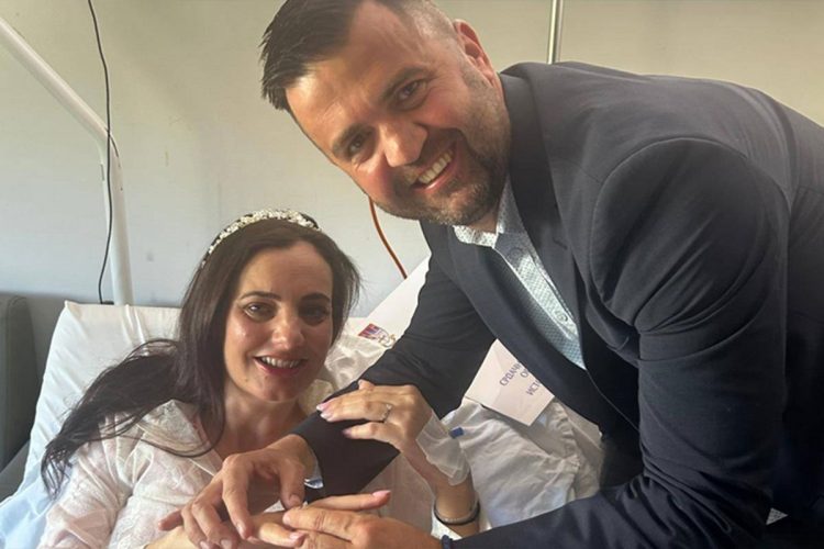Ljubav ne poznaje prepreke: Valentina i Miroslav se vjenčali u bolnici