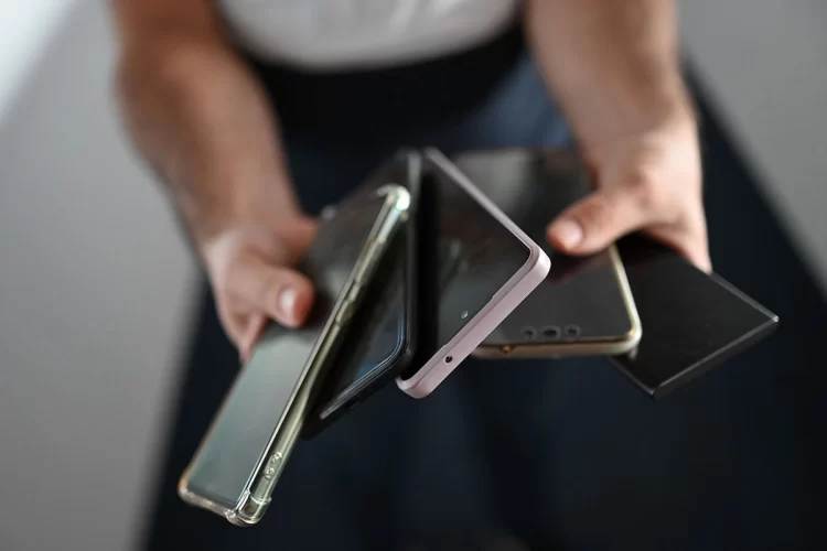 Građanima BiH stižu lažni SMS-ovi: Otkud prevarantima brojevi telefona