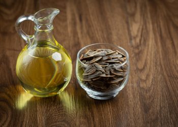 Jesu li ulja od sjemenki zdrava? Evo što trebate znati o suncokretovom i bučinom ulju