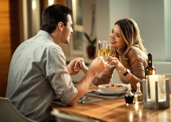 Hrvatica (26) platila ženi da joj vrati dečka, ostala bez novca