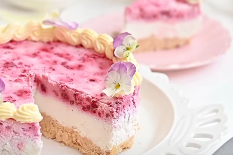 Savršena i lagana: Jogurt torta bez pečenja