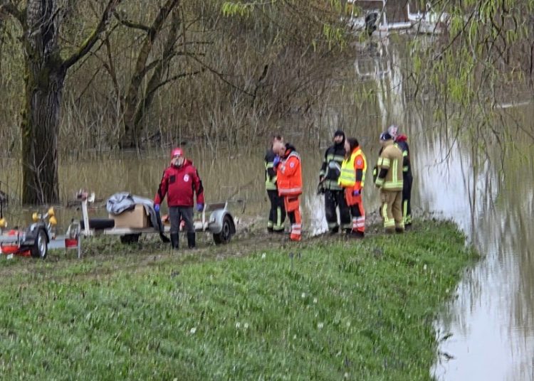 Užas, deseci ljudi zapeli na Savi: “Možda ima mrtvih”