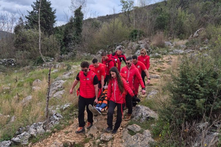 Veliki petak uz intervencije: HGSS spašavao na Križevcu i Brdu ukazanja