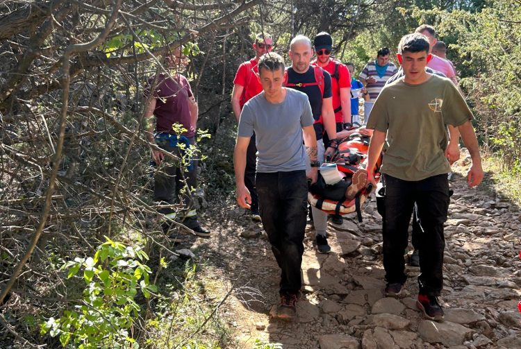 HGSS uspješno evakuirao ozlijeđenu turistkinju s Križevca