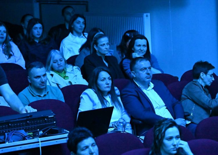 Posušje: Večer molitve, pjesme i zajedništva uz grupu Emanuel