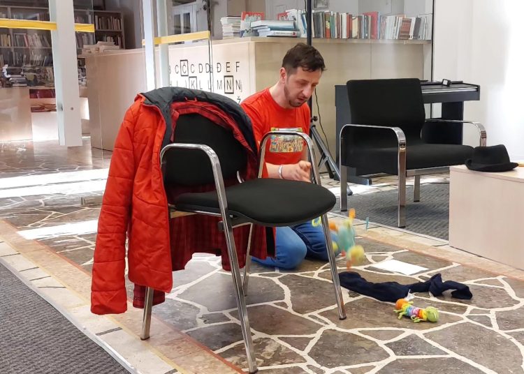 Široki Brijeg: Majka djeteta s autizmom kroz knjigu „Satkana krila“ otvorila priču o životu