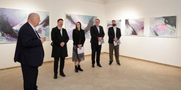 Širokobriješki umjetnik Tomislav Zovko oduševio Zagreb: Otvorena izložba „Transgressus“