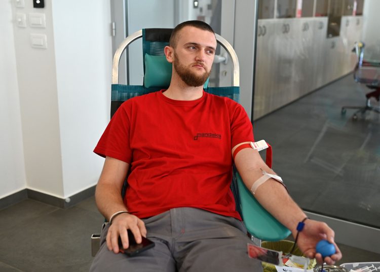 Široki Brijeg: Prikupljeno 16 doza krvi u akciji za djelatnike TEM Mandeksa