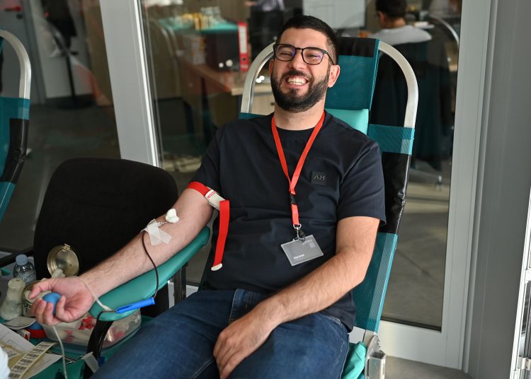 Široki Brijeg: Prikupljeno 16 doza krvi u akciji za djelatnike TEM Mandeksa