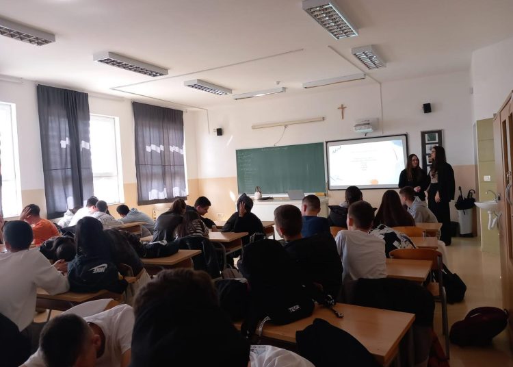 Foto: Druga osnovna škola Široki Brijeg