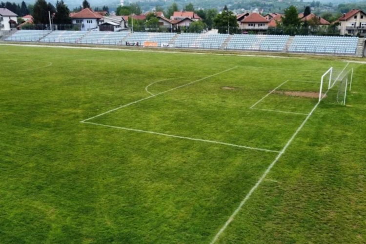 Tuga u Vitezu: Mladi nogometaš preminuo na terenu za vrijeme utakmice