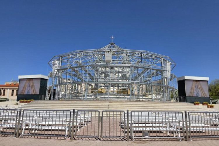 Obnavlja se vanjski oltar crkve sv. Jakova u Međugorju