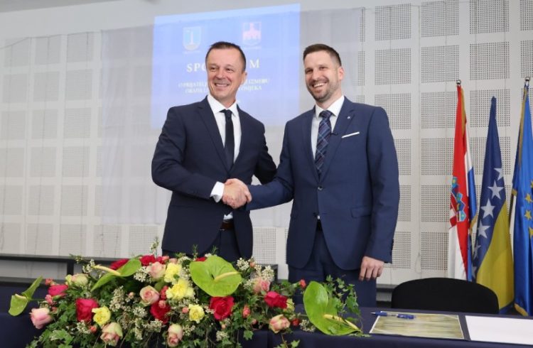 Čelni ljudi Livna i Osijeka potpisali Sporazum o prijateljstvu i suradnji
