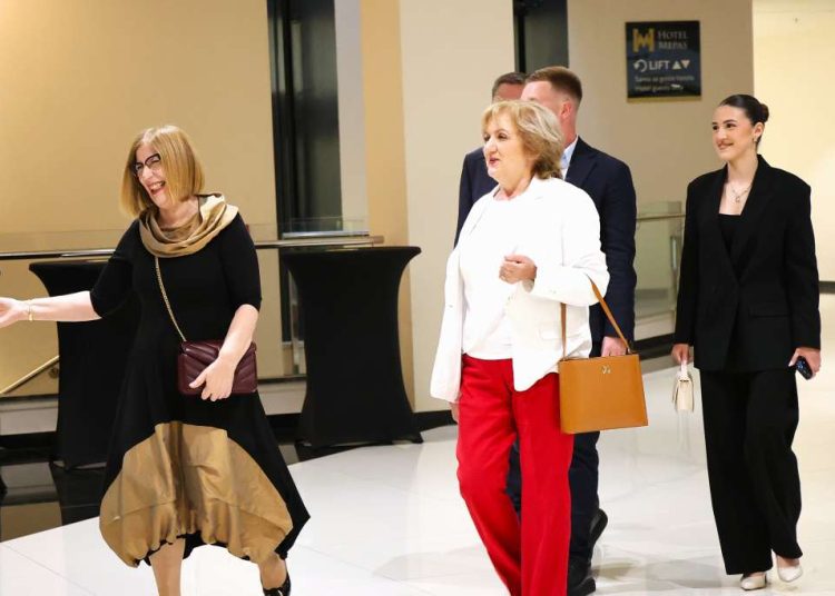 Donatorska večer za Dom fra Mladen Hrkać: Smještaj za oboljele i njihove obitelji, uručene nagrade