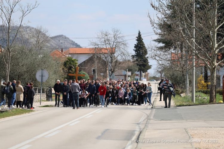 Posebna regulacija prometa u Grudama na Veliki petak