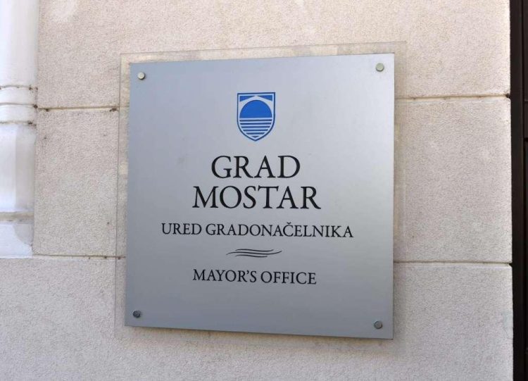 Grad Mostar o postupanju u predmetu upisa promjena u katastru