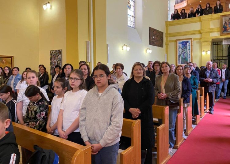 Župa sv. Male Terezije od Djeteta Isusa - Ledinac