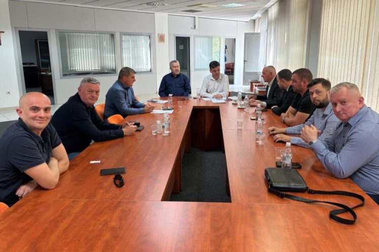 Hrvatska petorka finalizirala sporazum: Za 15 dana izlaze s kandidatom za Predsjedništvo BiH