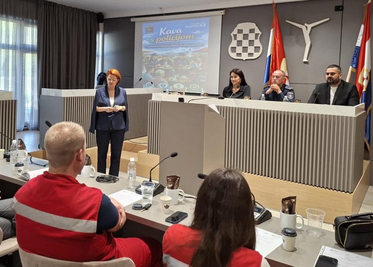 U Širokom Brijegu održan događaj “kava s policijom”