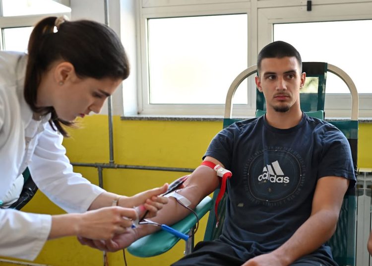 U Širokom Brijegu prikupljeno 29 doza krvi u akciji srednjoškolaca i djelatnika