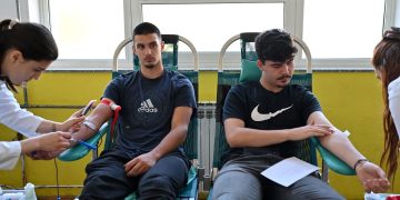 U Širokom Brijegu prikupljeno 29 doza krvi u akciji srednjoškolaca i djelatnika