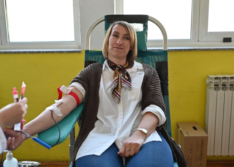 U Širokom Brijegu prikupljeno 29 doza krvi u akciji srednjoškolaca i djelatnika
