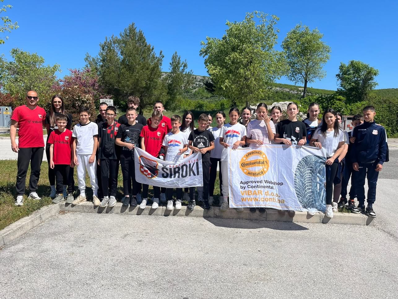 Sjajan vikend za KK Široki: 27 medalja sa natjecanja u Splitu i Mostaru