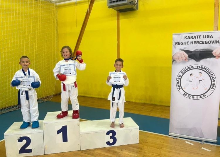 Sjajan vikend za KK Široki: 27 medalja sa natjecanja u Splitu i Mostaru